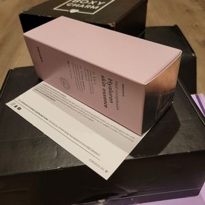 Hanskin real complexion Hyaluron Skin Essence 300 ml / 10 fl oz